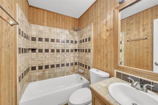 7209 Gunnison PASS, Austin, TX 78724