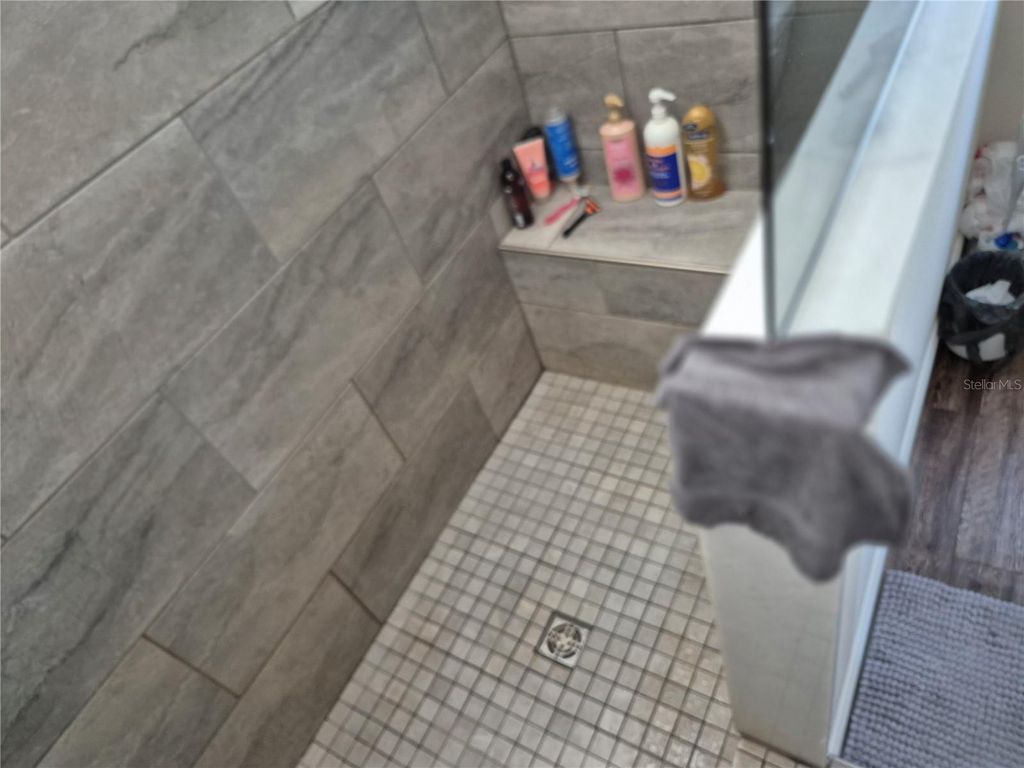 Image 11 of property listing at 5530 NE 103RD TERRACE, Bronson, FL 32621