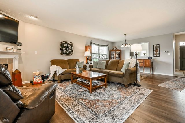 8304 Hunters Meadow Court, Indianapolis, IN 46259