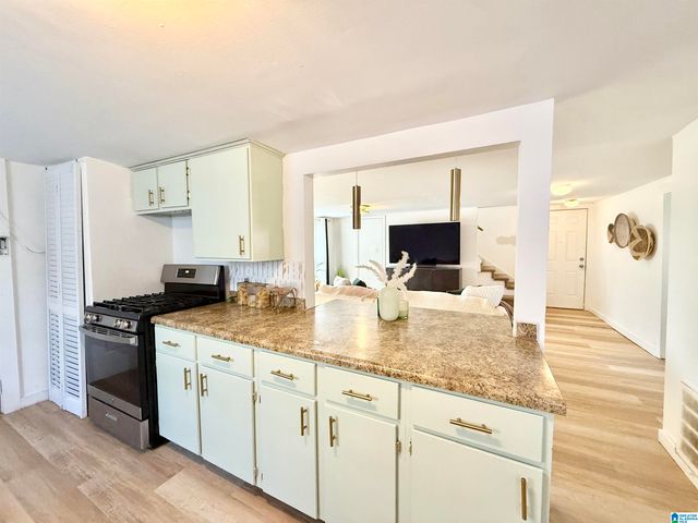 226 ALABAMA STREET, Bessemer, AL 35020