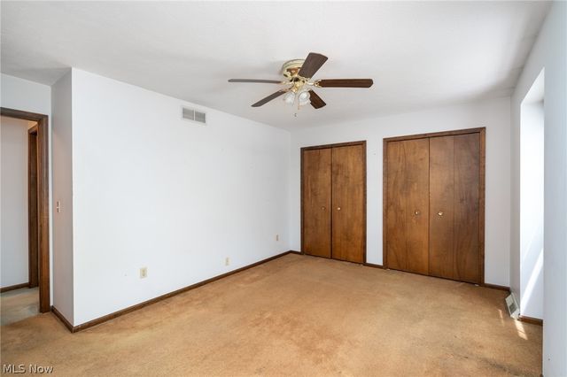 6908 Hidden Valley Drive, Amherst, OH 44001