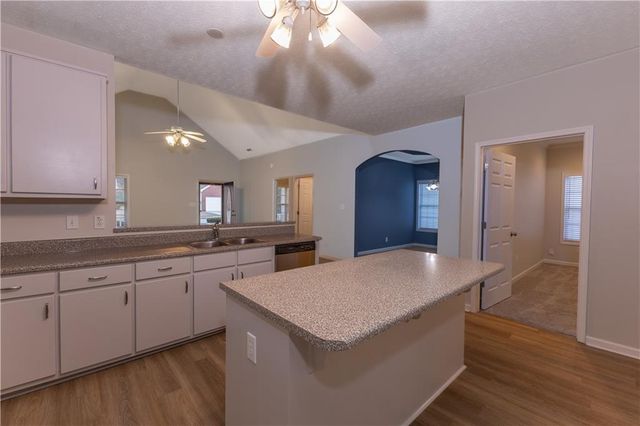 340 Emily Park Street, Fayetteville, GA 30215