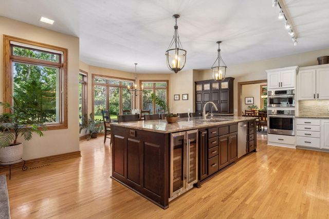 28010 Boulder Bridge Drive, Excelsior, MN 55331