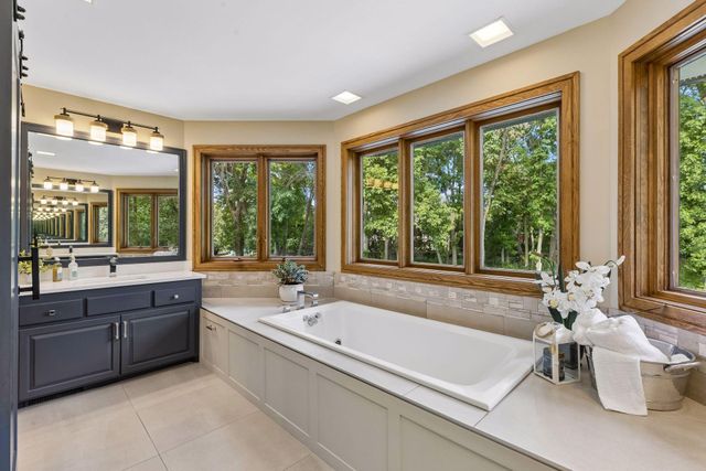 28010 Boulder Bridge Drive, Excelsior, MN 55331