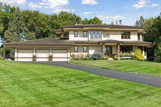28010 Boulder Bridge Drive, Excelsior, MN 55331