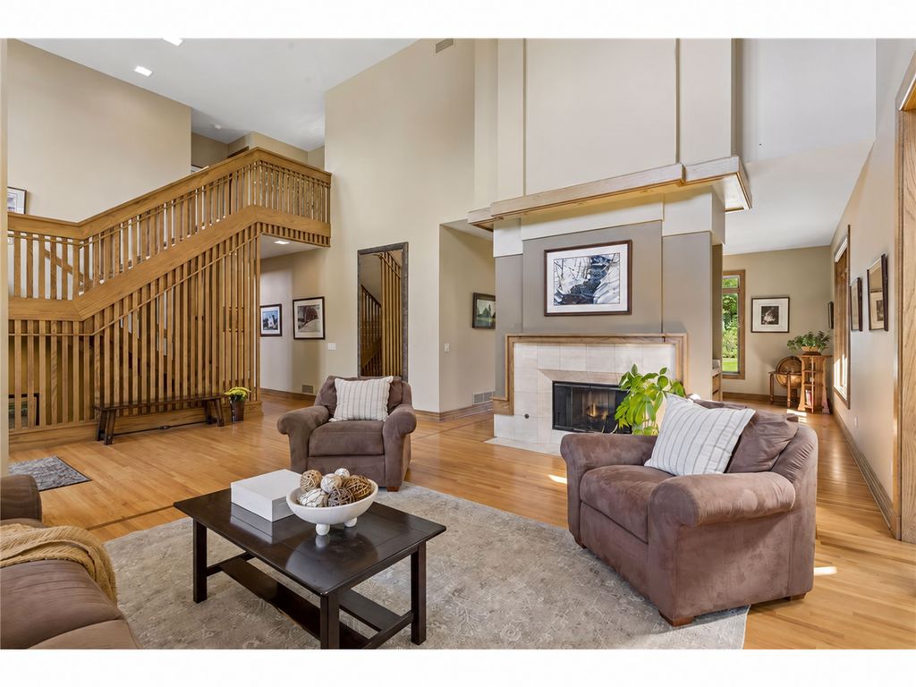 28010 Boulder Bridge Drive, Excelsior, MN 55331 — photo 4