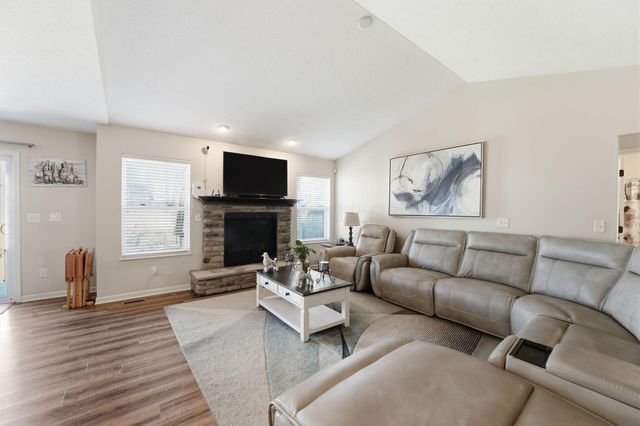 192 England Street, Pickerington, OH 43147