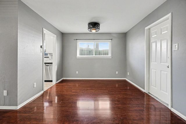 3304 Camellia Avenue, Pasadena, TX 77505