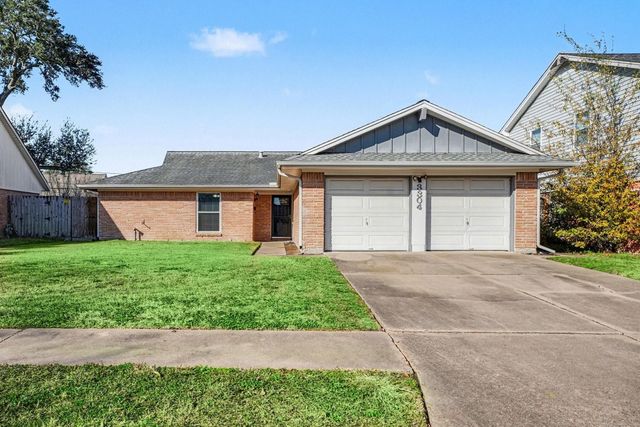 3304 Camellia Avenue, Pasadena, TX 77505