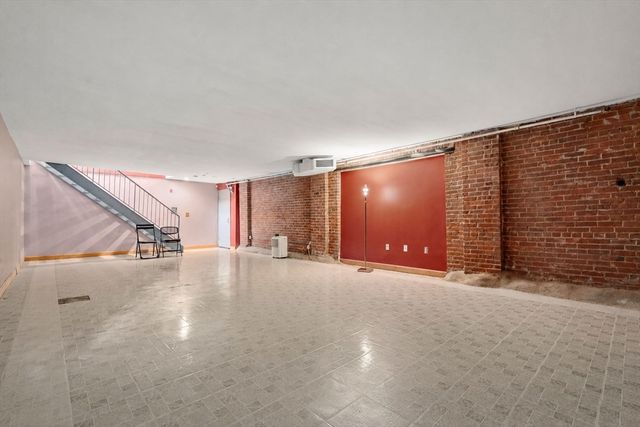 172-178 Green St 2, Boston, MA 02130