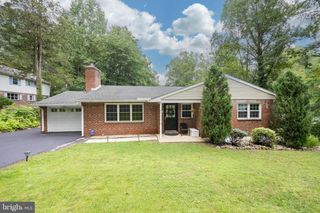 1242 FAIRVIEW AVE, Havertown, PA 19083