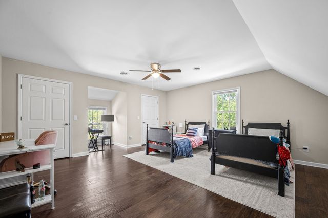 648 Greystone Dr, Lascassas, TN 37085