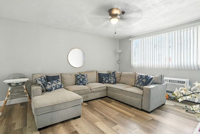 101 Waite Street B5, Malden, MA 02148