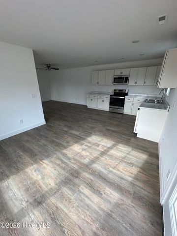 4515 Greenway Avenue, Wilmington, NC 28403