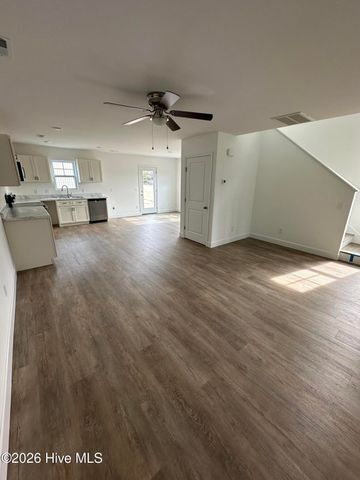 4515 Greenway Avenue, Wilmington, NC 28403