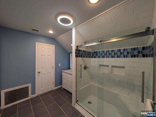 45 Summit Avenue, Bloomfield, NJ 07003