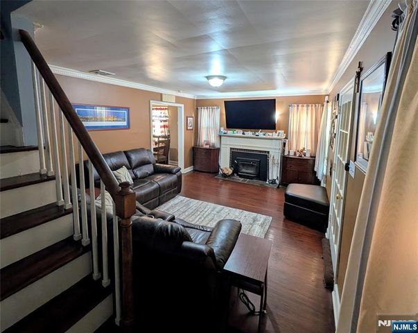 45 Summit Avenue, Bloomfield, NJ 07003