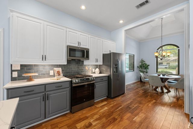 10101 Jupiter Hills DR, Austin, TX 78747