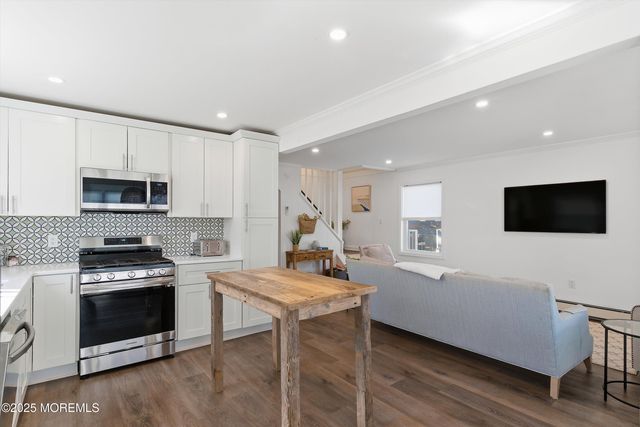 28 Jacqueline Avenue, Long Beach Twp, NJ 08008