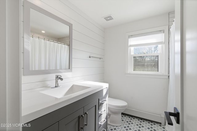 28 Jacqueline Avenue, Long Beach Twp, NJ 08008