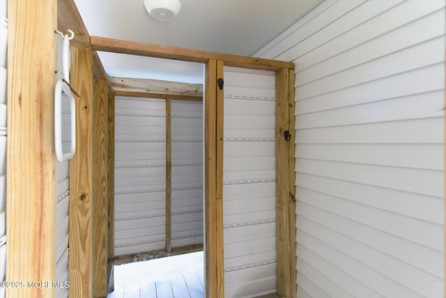 28 Jacqueline Avenue, Long Beach Twp, NJ 08008