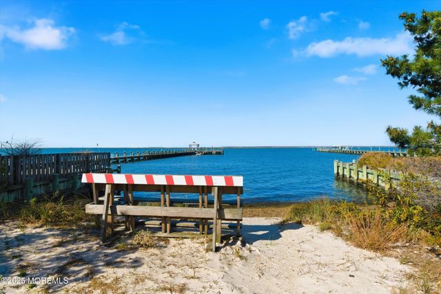 28 Jacqueline Avenue, Long Beach Twp, NJ 08008