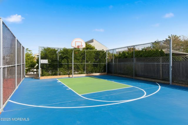 28 Jacqueline Avenue, Long Beach Twp, NJ 08008