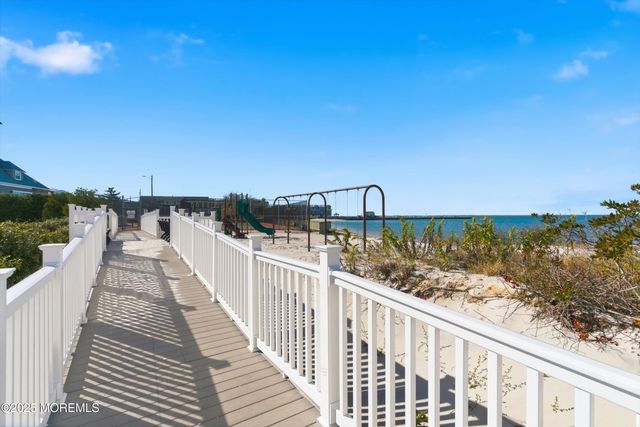 28 Jacqueline Avenue, Long Beach Twp, NJ 08008