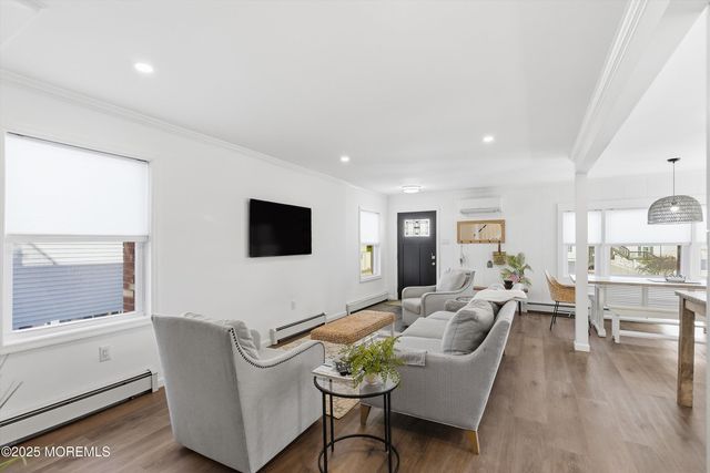 28 Jacqueline Avenue, Long Beach Twp, NJ 08008