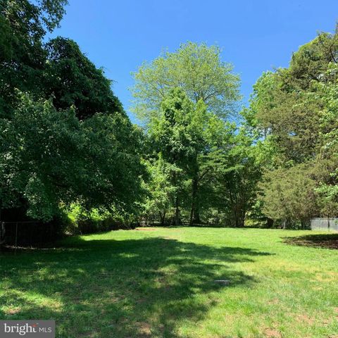 3280 ARUNDEL ON THE BAY RD, Annapolis, MD 21403