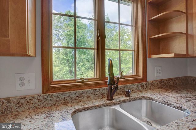 11459 VALLEYWOOD DR, Waynesboro, PA 17268
