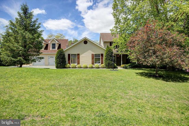 11459 VALLEYWOOD DR, Waynesboro, PA 17268
