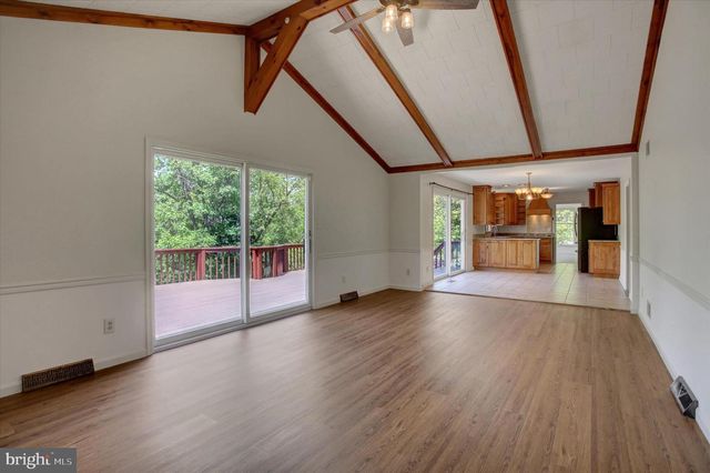 11459 VALLEYWOOD DR, Waynesboro, PA 17268
