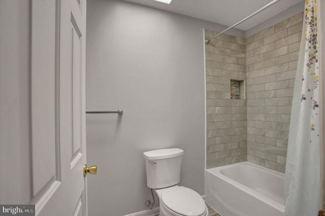 11459 VALLEYWOOD DR, Waynesboro, PA 17268