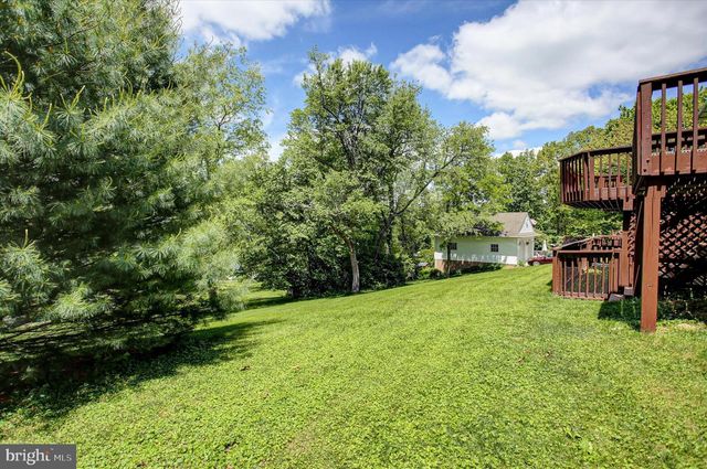 11459 VALLEYWOOD DR, Waynesboro, PA 17268