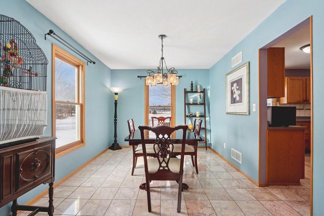 10880 W 7 Mile ROAD, Franksville, WI 53126