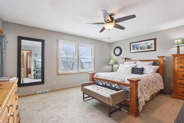 10880 W 7 Mile ROAD, Franksville, WI 53126