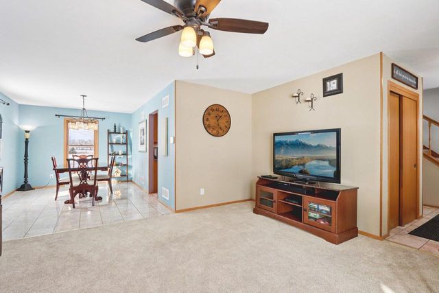 10880 W 7 Mile ROAD, Franksville, WI 53126