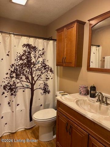 331 Alger Ave, Louisville, KY 40214