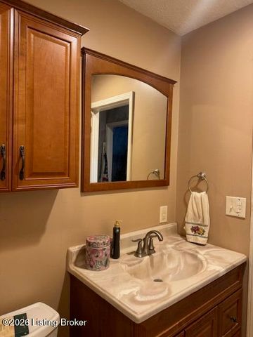 331 Alger Ave, Louisville, KY 40214