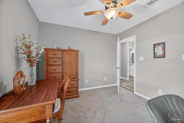 5127 Cocoa Dr, Pensacola, FL 32526