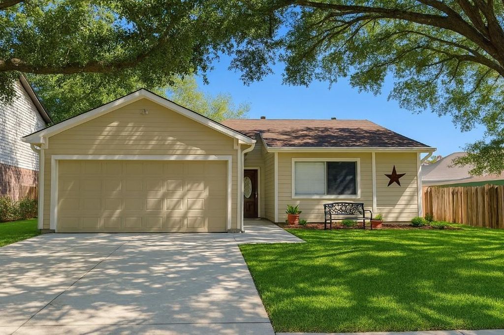 19330 Evening Glen Drive, Tomball, TX 77375