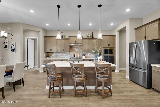 43423 N NATIONAL Court, New River, AZ 85087