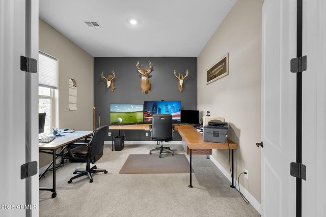 43423 N NATIONAL Court, New River, AZ 85087