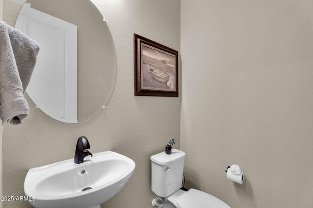 43423 N NATIONAL Court, New River, AZ 85087