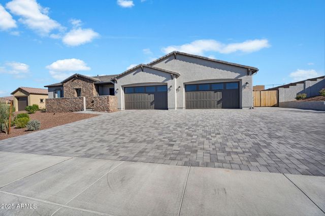 43423 N NATIONAL Court, New River, AZ 85087