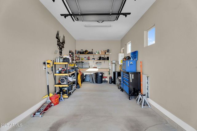 43423 N NATIONAL Court, New River, AZ 85087