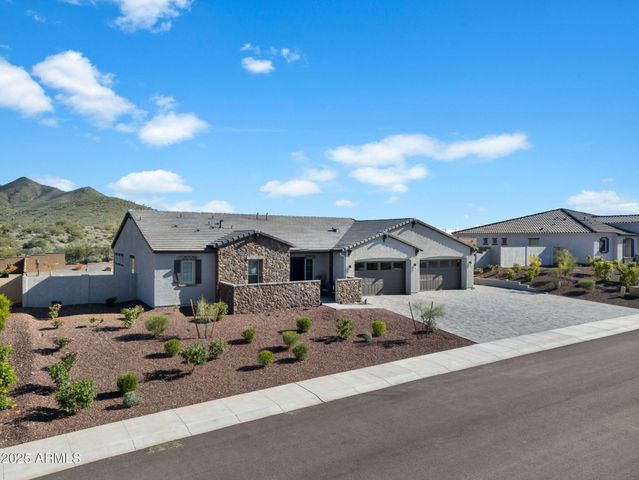 43423 N NATIONAL Court, New River, AZ 85087
