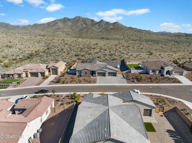 43423 N NATIONAL Court, New River, AZ 85087