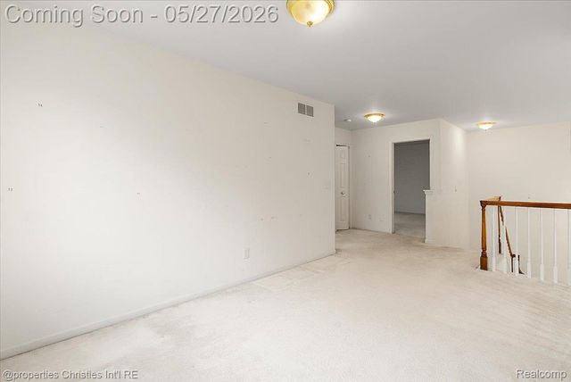 47274 Hunters Park Drive, Plymouth Charter Township, MI 48170